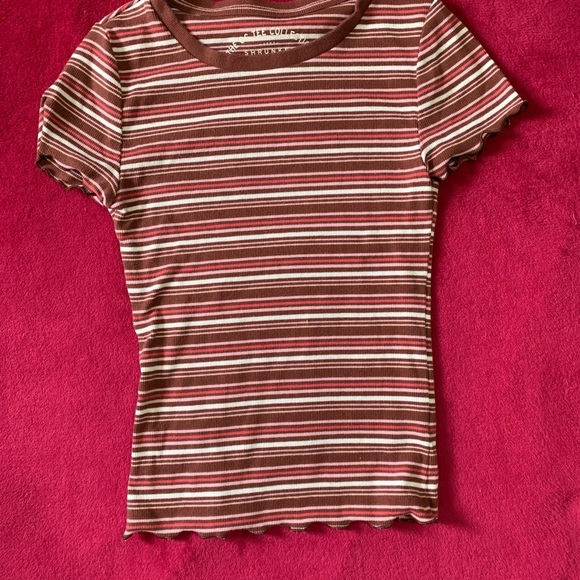 Multi-color fitted tee - Picture 1 of 1